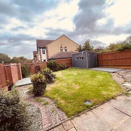 4Bed Home Mk Shenley Brook End Exterior photo